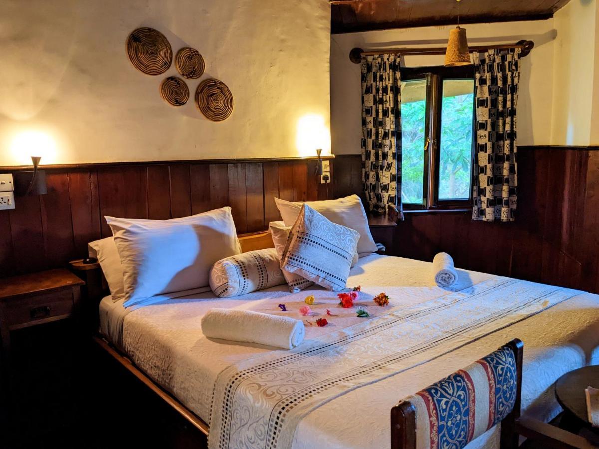 Lawns Hotel Lushoto Экстерьер фото