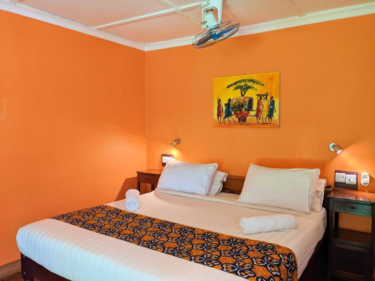 Lawns Hotel Lushoto Экстерьер фото